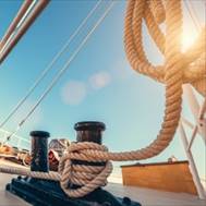 Sailing Knots For Sailing Beginners - Learn How To Tie Sailors Knots -  SailingEurope